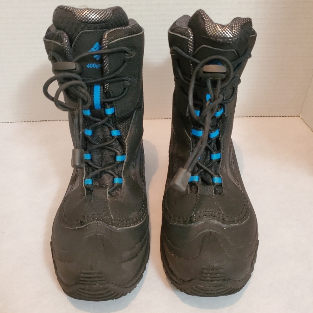Girls Columbia snow boots size 3